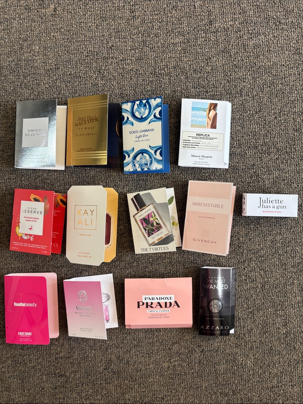 Set of 13 designer fragrances samples